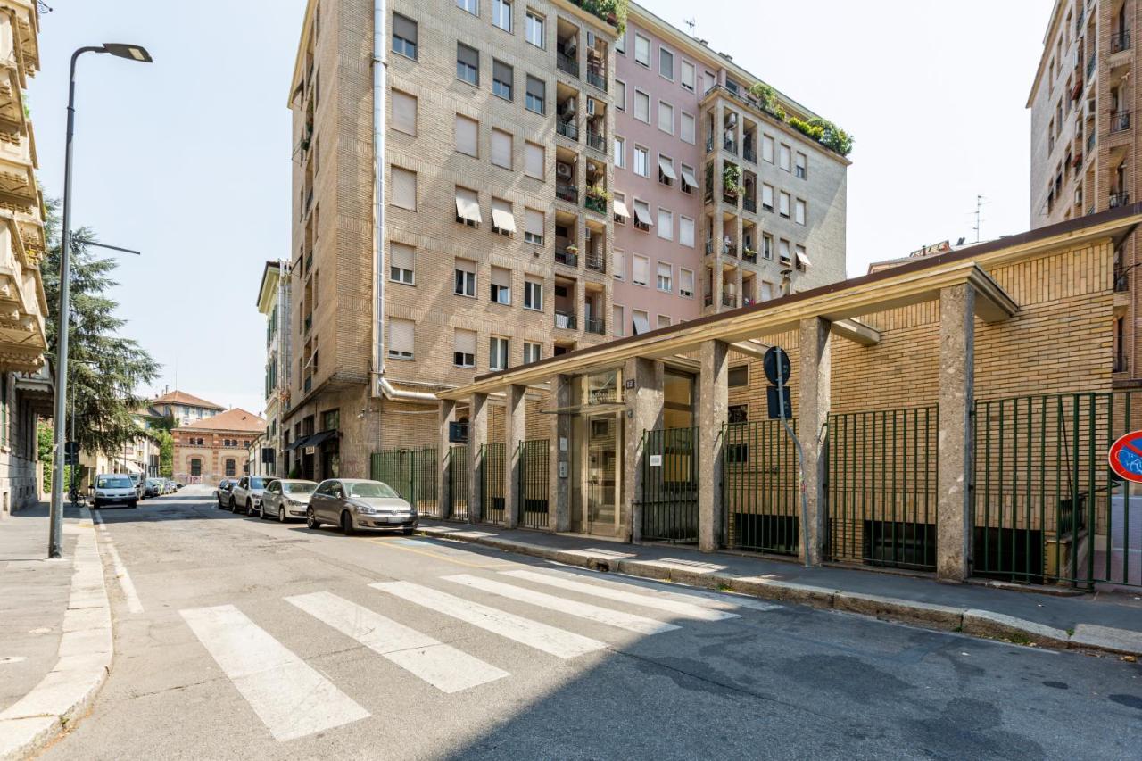 Garibaldi & Gae Aulenti Modern Apt With Private Parking! Apartment Milan Exterior photo